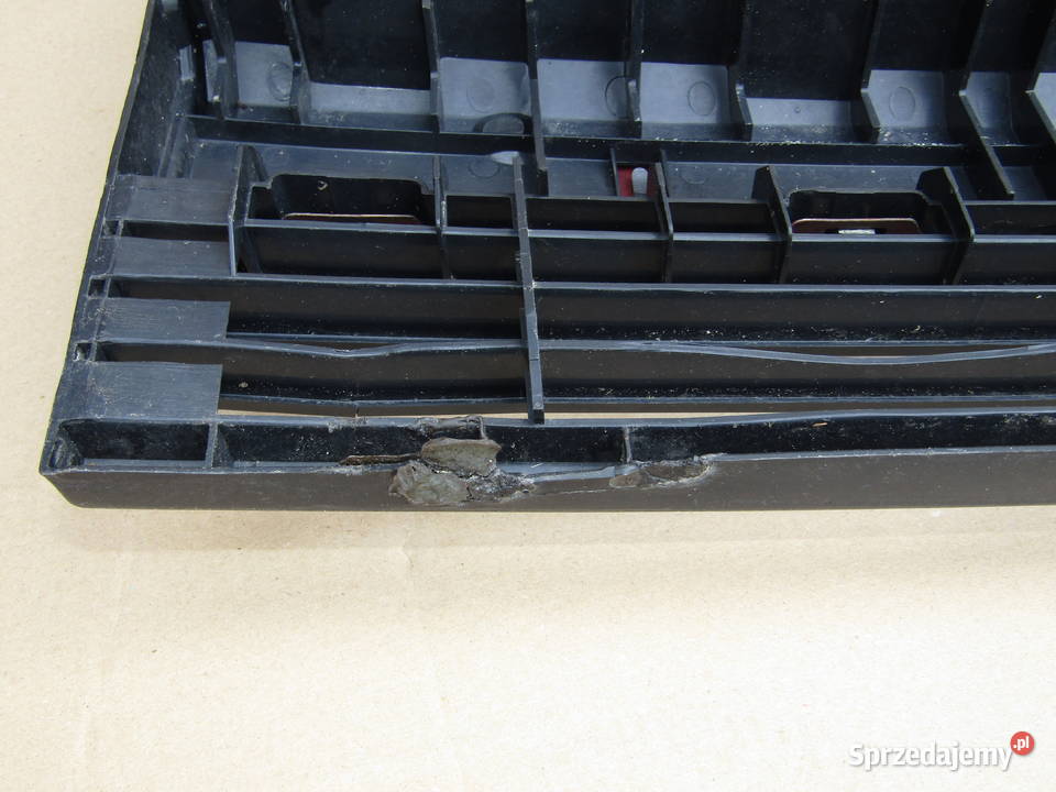 ATRAPAGRILL VOLKSWAGEN TRASPORTER T4701853653C Mysłaków