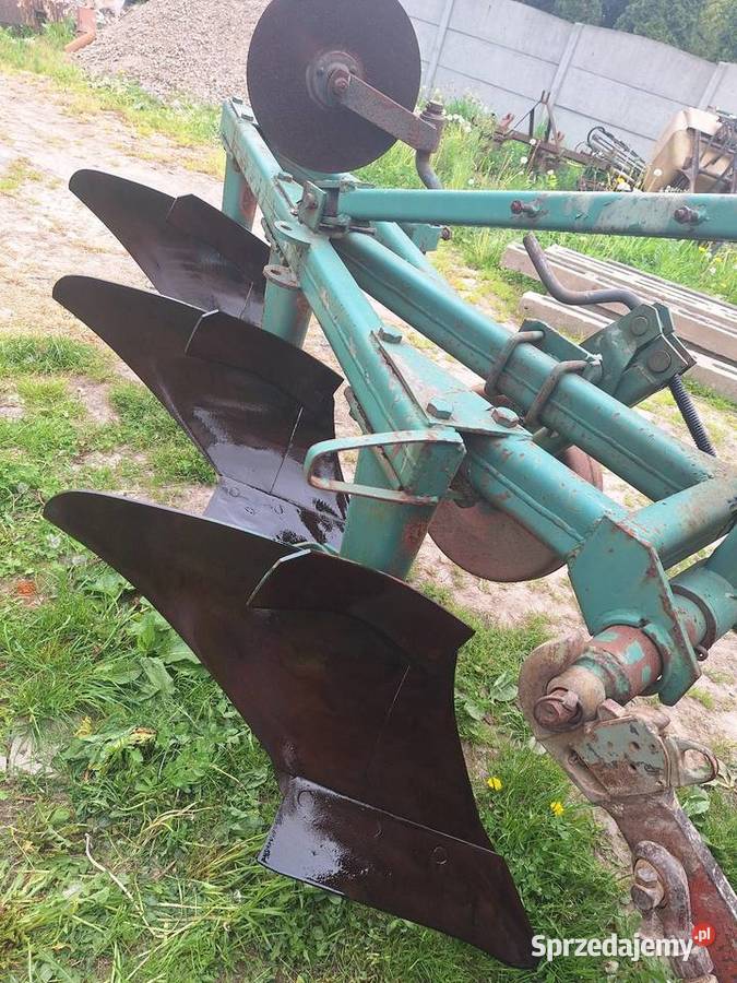 Pług Grudziądz 3skibowy nieuszkodzony Czułówek