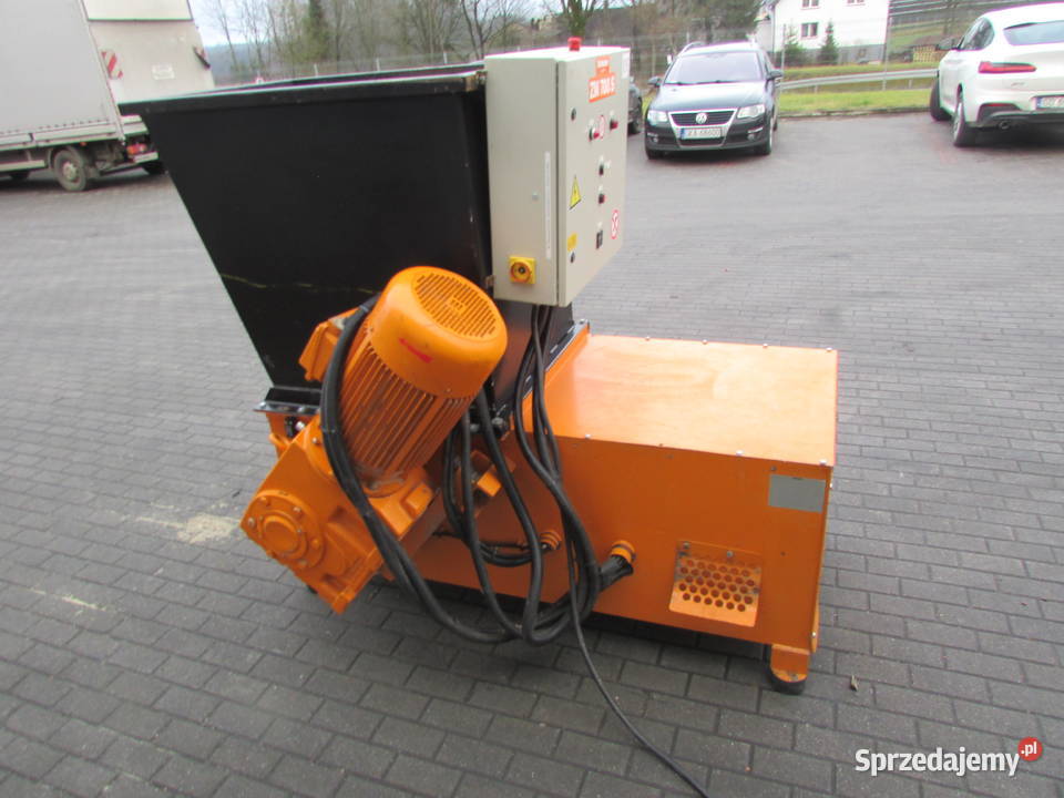 Rębak Schuko ZM700S StanDrew Mojusz
