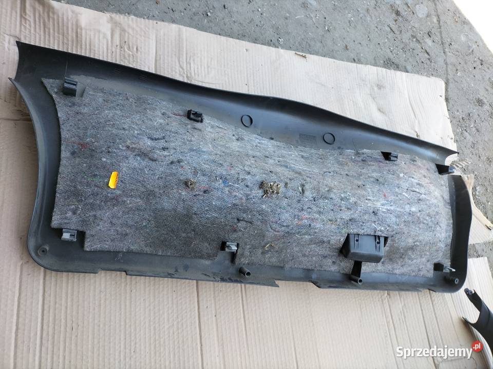 AUDI A38L A3 8L 4D 5D OSŁONA SZYBY KLAPY Kamień-Kolonia