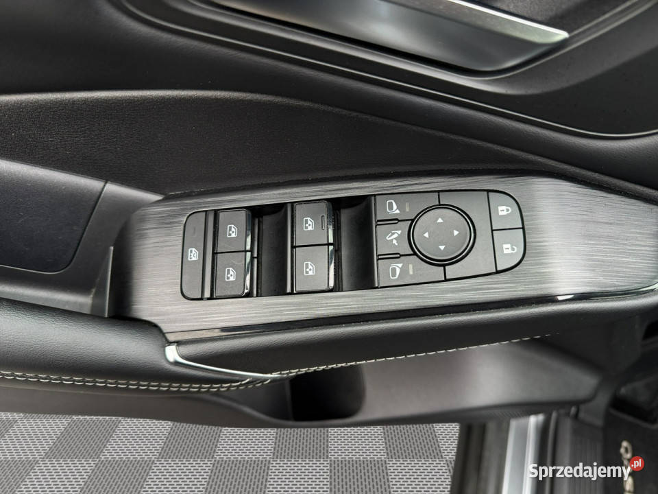 Nissan Qashqai DB7313K13 DIGT mHEV NConnecta Pępowo