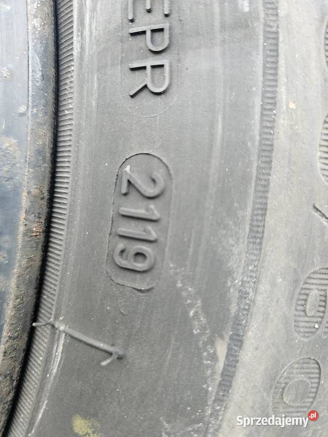 Koła Ford zima opony nowe 16 205 60 16 Dunlop
