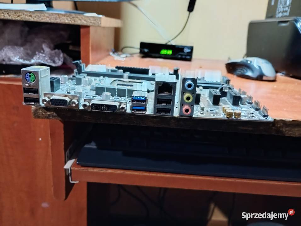 Płyta główna ATX Sanniki