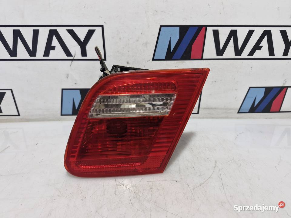 BMW E46 COUPE LAMPA W KLAPE BAGAŻNIKA PRAWA dolnośląskie