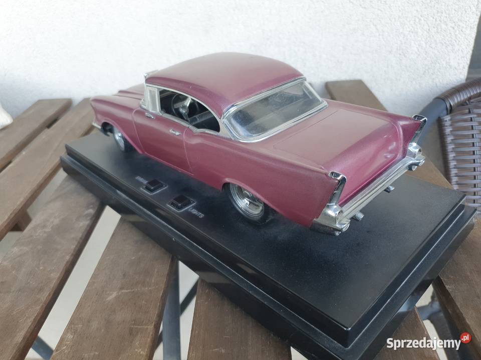 1957 CHEVROLET BEL AIR 118 metalowy światła śląskie