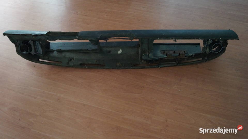 deska rozdzielcza Fiat 125 P osobowe