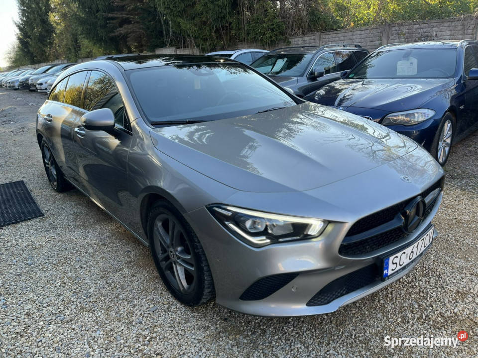 Mercedes CLA 180 1wł 100 Bez wypadek Panoramach elektrochrom. lusterka boczne Częstochowa