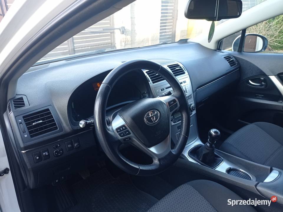 Toyota Avensis 20 D4D Luna isofix Wronowice sprzedam