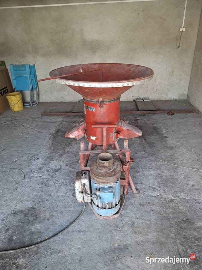 Śrutownik Bąk Cedrowice-Parcela sprzedam