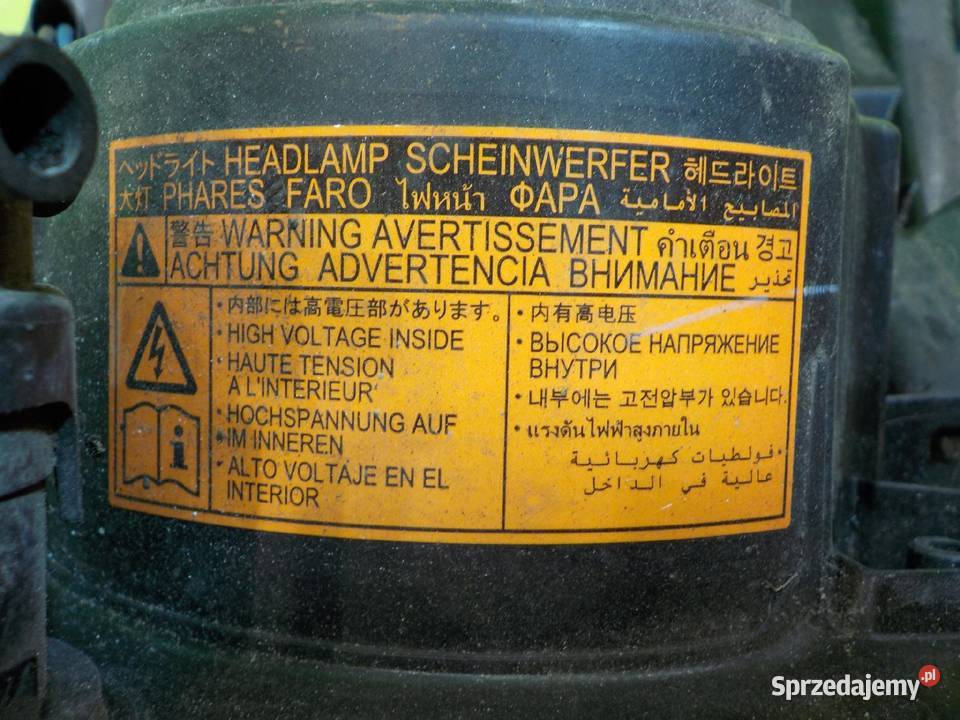 PEUGEOT 4007 11r 5D XENON lampa lewa przod mazowieckie Suków