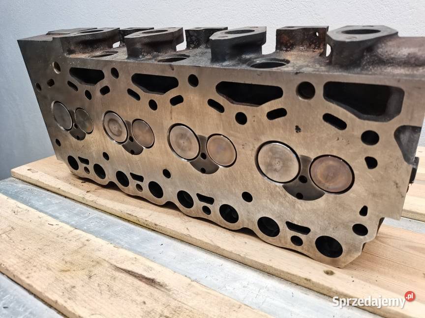 Głowica silnika BF4M 2012 Claas Scorpion Wilkowo