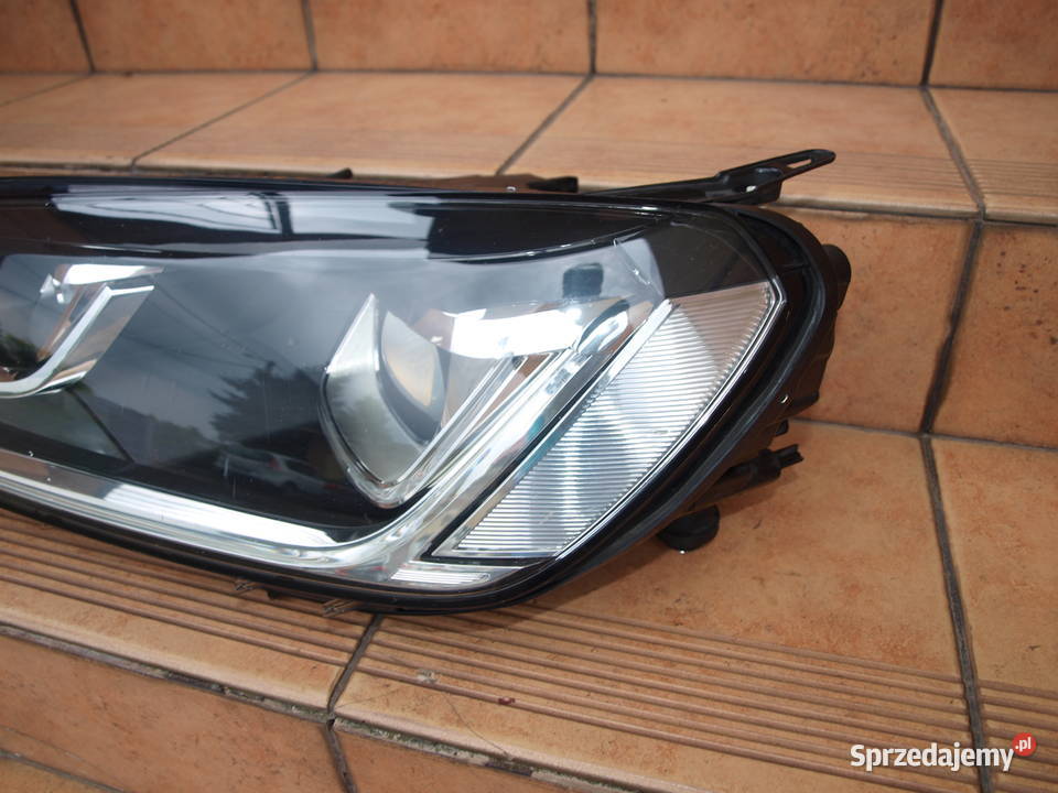 VW Touareg lampa lewa przód xenon Led 2014 2018r osobowe Kalisz