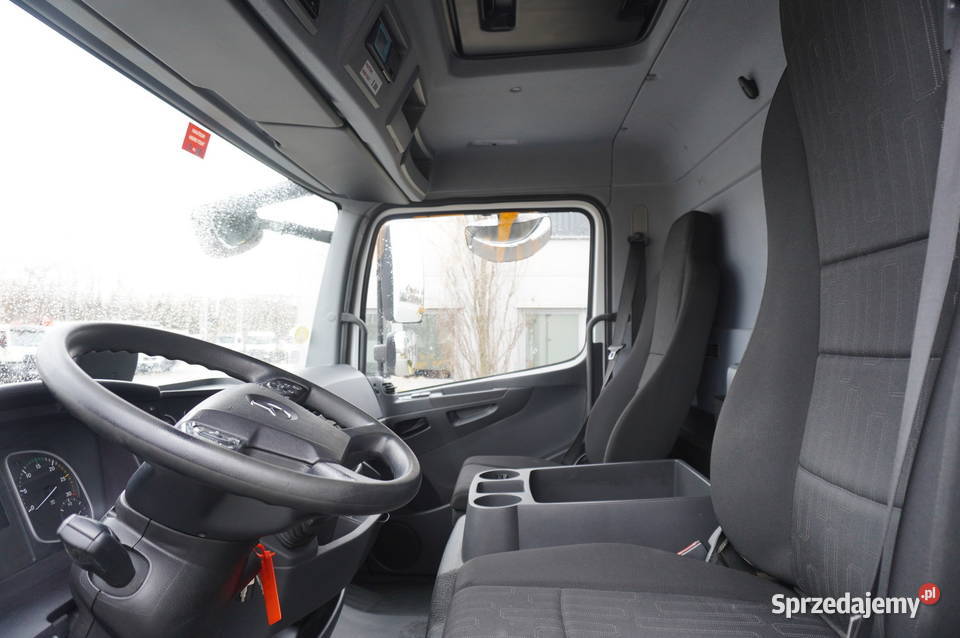 MercedesBenz Atego 1318 E6 4x2 Chłodnia Cazaux Samochody ciężarowe Kraków