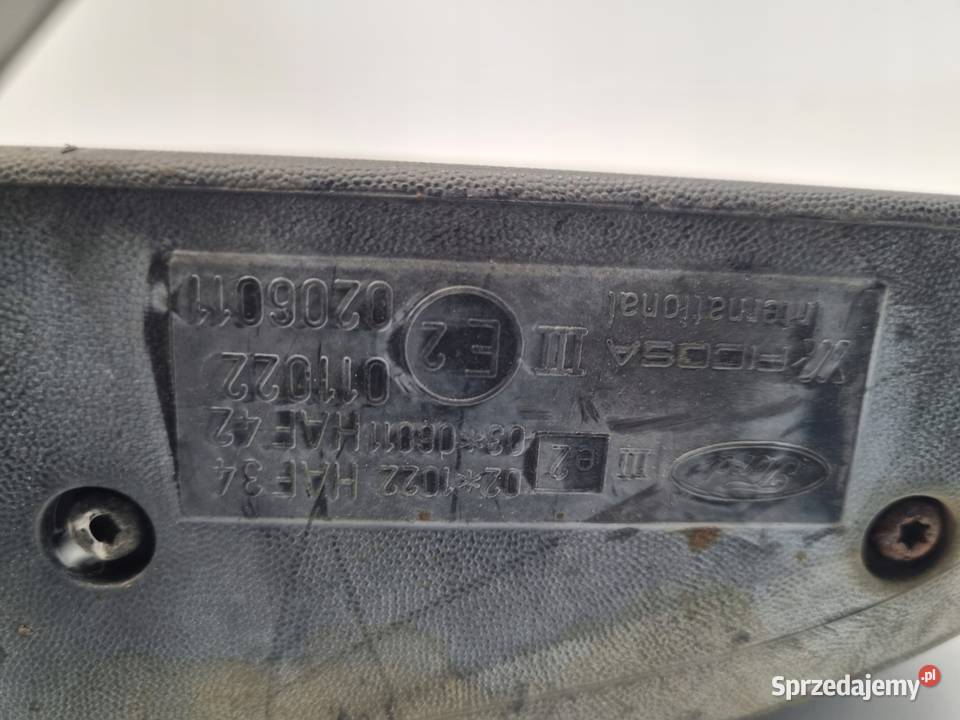 LUSTERKO Ford Transit Connect I 0213r PRAWE Rudka