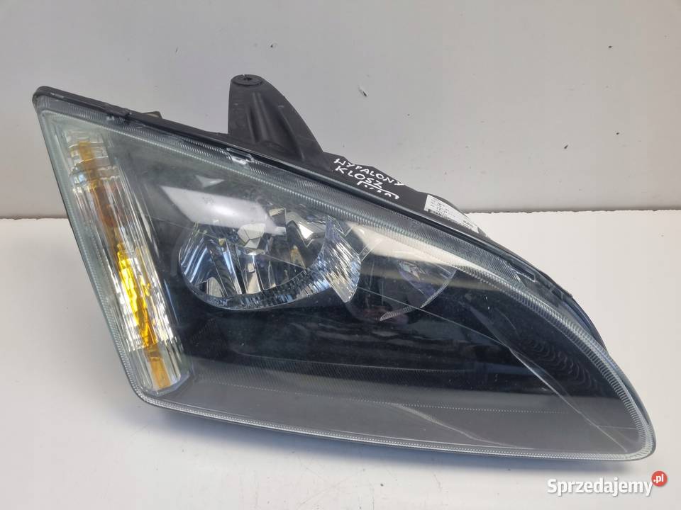 Ford Focus MK2 0411r PRZEDNIA LAMPA PRAWA PRAWY osobowe