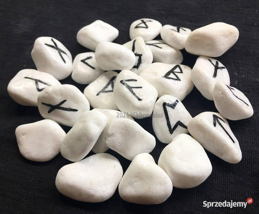 Małe runy kamienie runiczne rękodzieło w Kraków