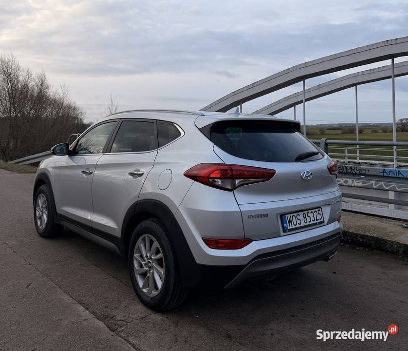 Hyundai Tucson 2015 20 CRDI 4x4 bogate 267180km Ostrołęka