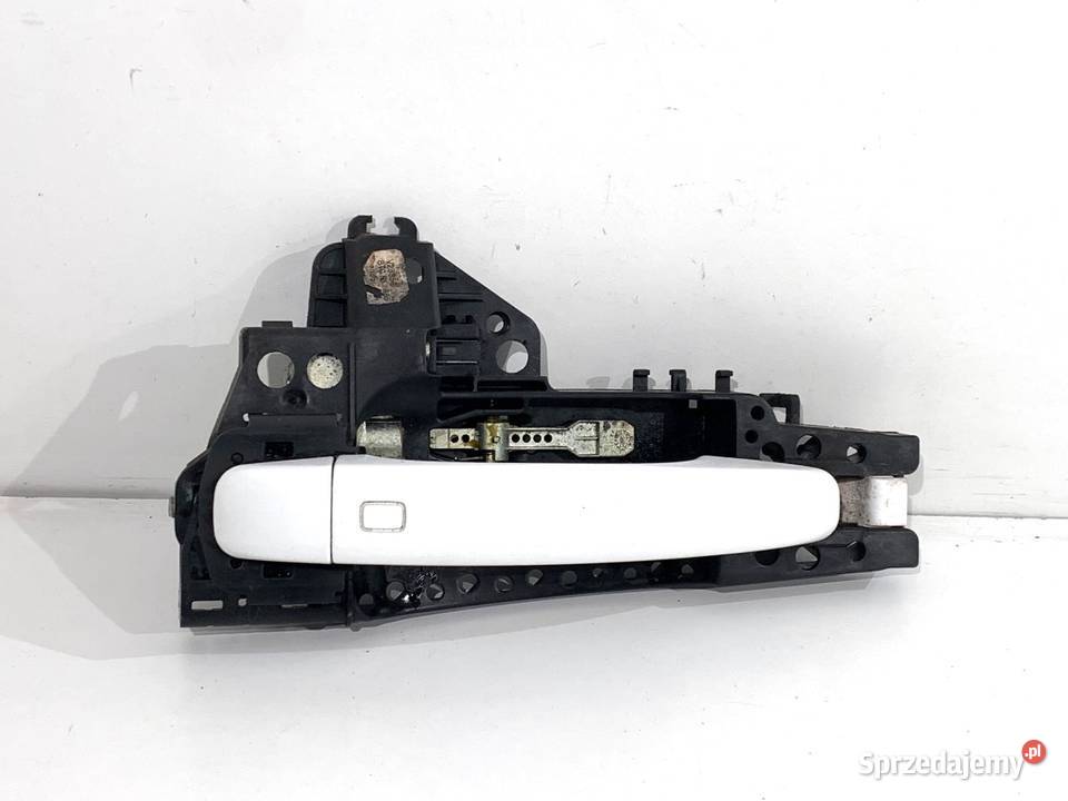 KLAMKA ZEWNĘTRZNA LEWY TYŁ AUDI Q5 8R osobowe