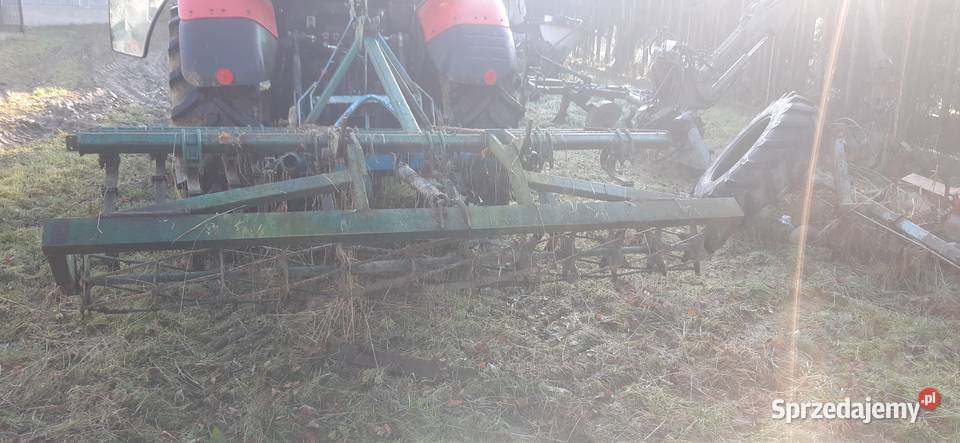 Kultywator agregat z wałkiem wałem Wieprz