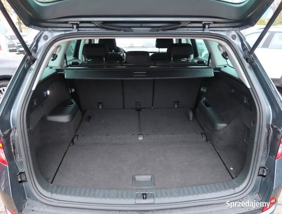 Skoda Kodiaq 20 TDI 4x4 Ambition Plus 7 osób Wrocław sprzedam