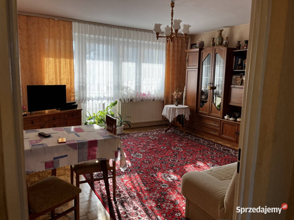 Sprzedaż mieszkania 3 piętra i więcej Sprzedaż sprzedam