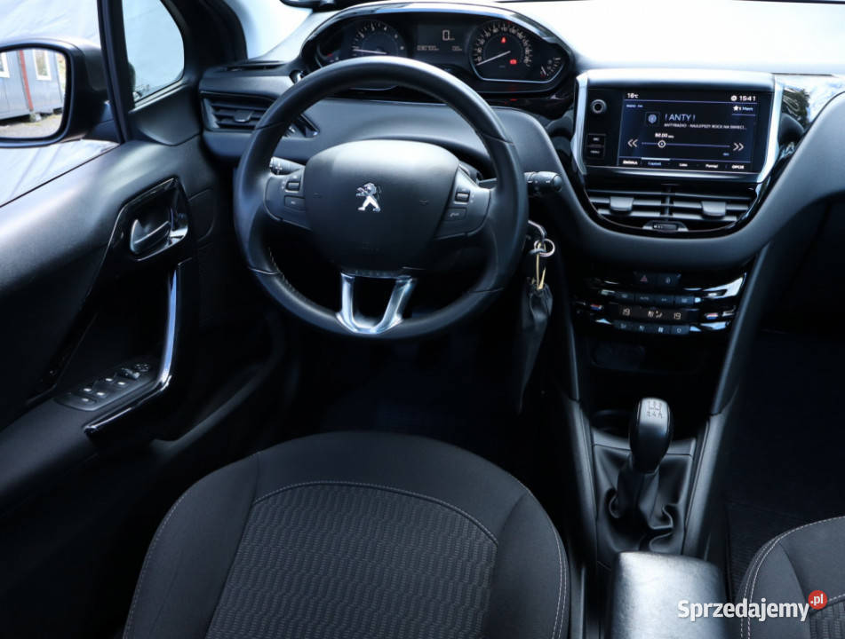 Peugeot 208 12 PureTech Piaseczno