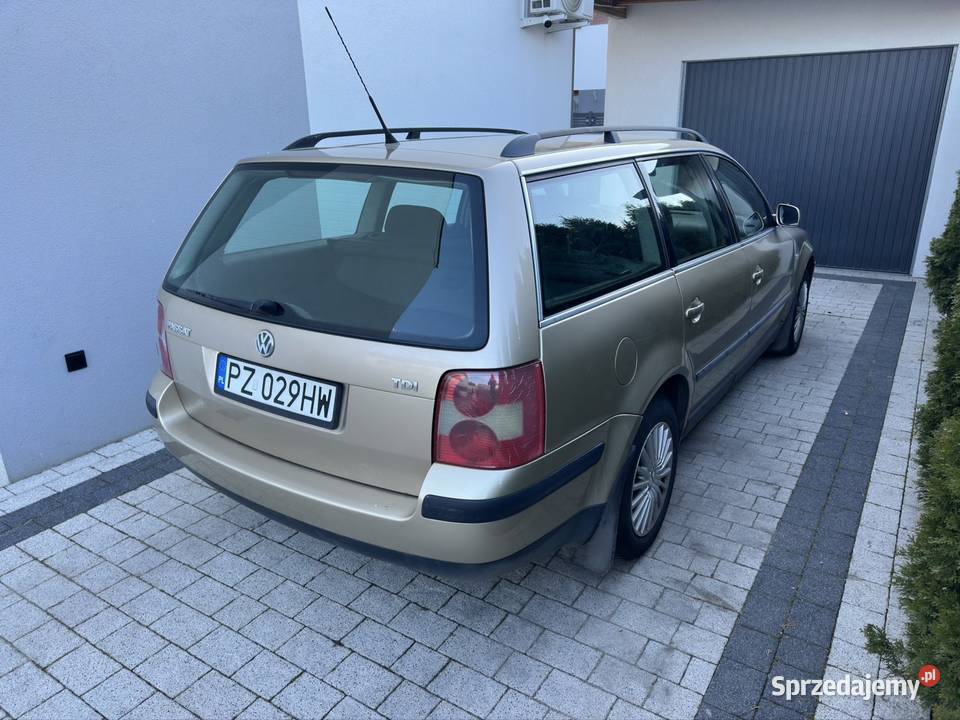 Vw passat b5 lift 19 Tdi 130 światła przeciwmgielne Swarzędz