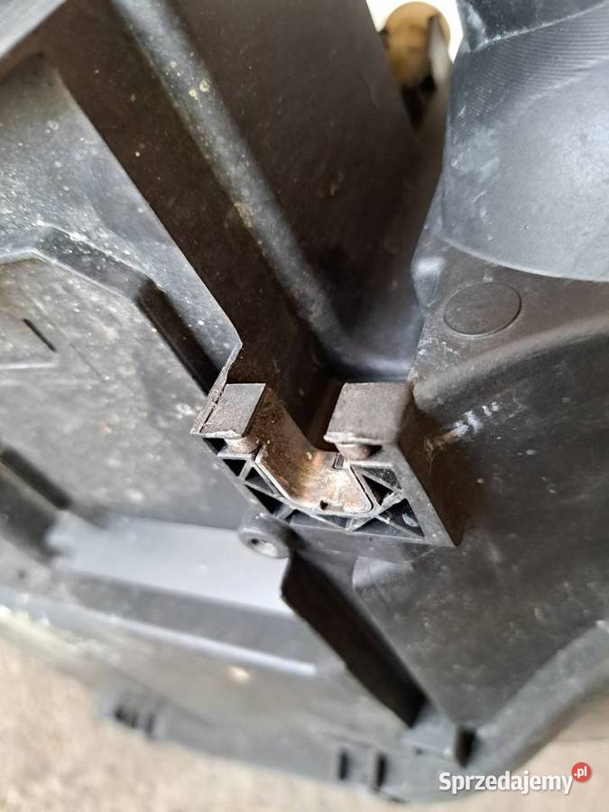 Prawa lampa Audi A3 8P Sportback Szczucin