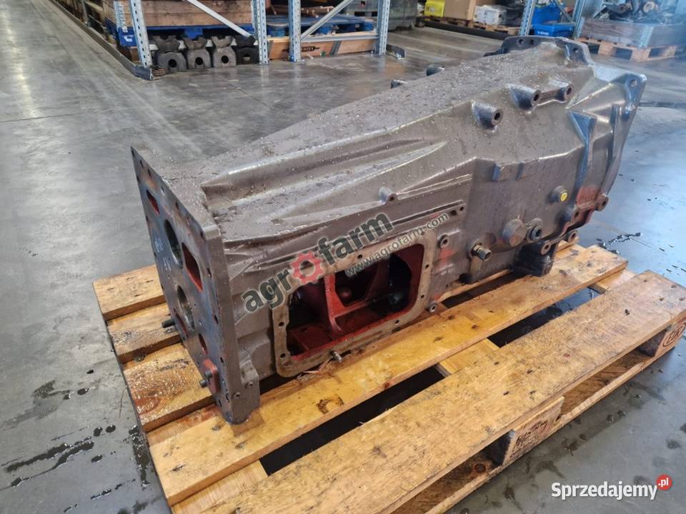 Obudowa skrzyni biegów Massey Ferguson 6170 6180 sprzedam