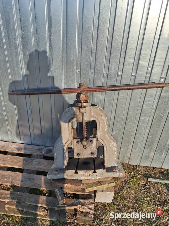 Prasa ręczna śrubowa Bargłów Dworny sprzedam