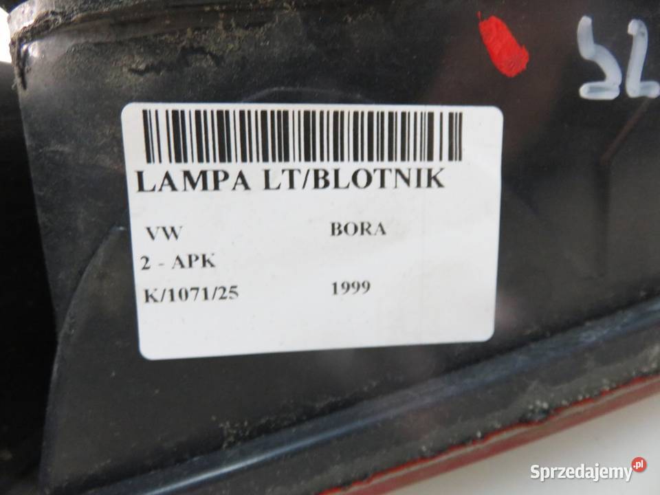 LAMPA LEWA TYLNA VW BORA