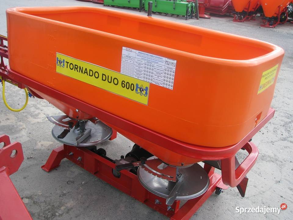 Rozsiewacz 2tarczowy TORNADO DUO 600LIFT DEXWAL