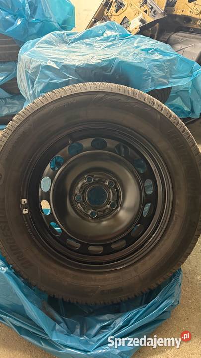 Nowe koła zimowe 16 Skoda 5x112 21560R16 sprzedam