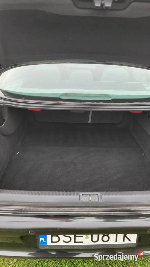 Peugeot 607