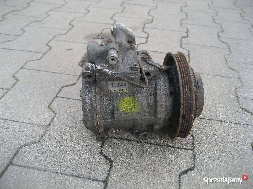 toyota corolla e11 9800r benzyna sprężarka pompa Rakoniewice sprzedam