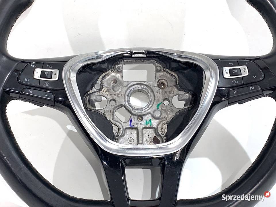 KIEROWNICA VW PASSAT B8 Kierownice