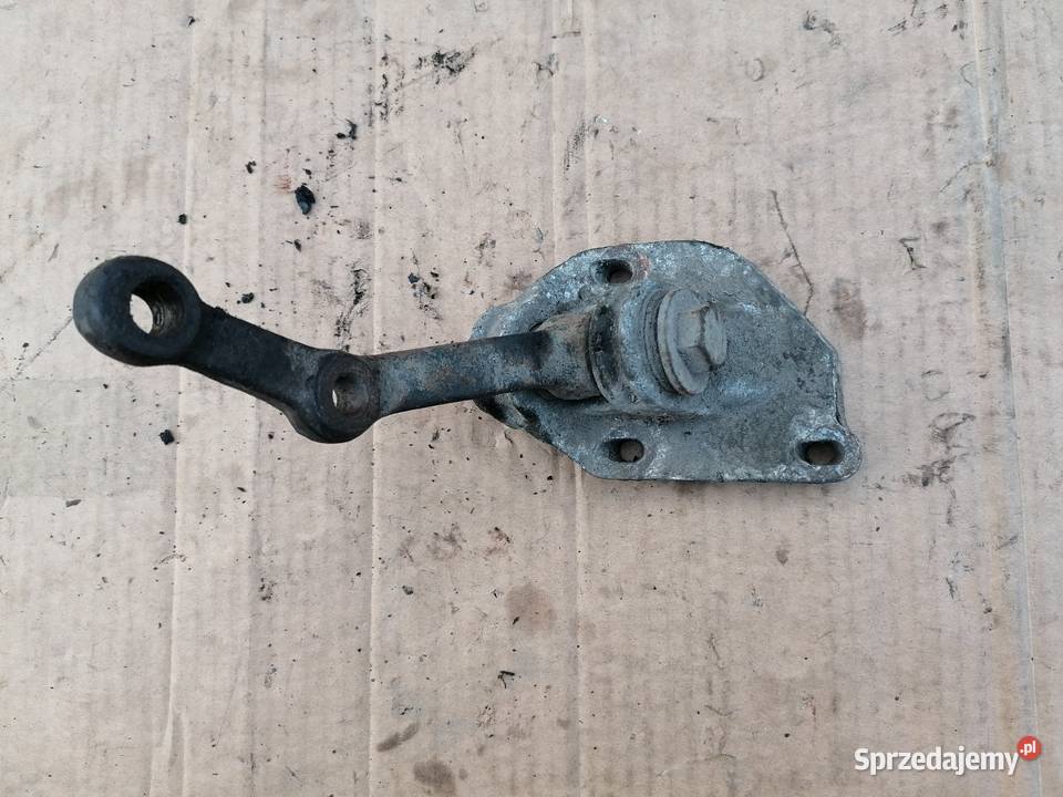 Aluminiowy wspornik drążków kierowniczych Fiat Strzelce Opolskie