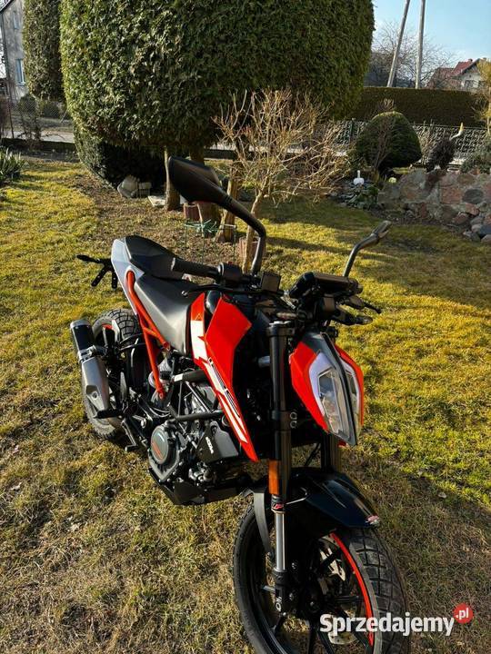KTM Duke 125