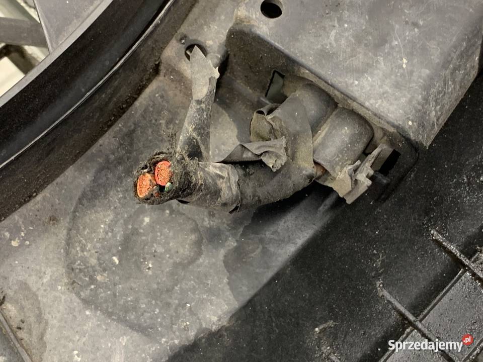 WENTYLATOR CHŁODNICY MERCEDES CL203 22 143