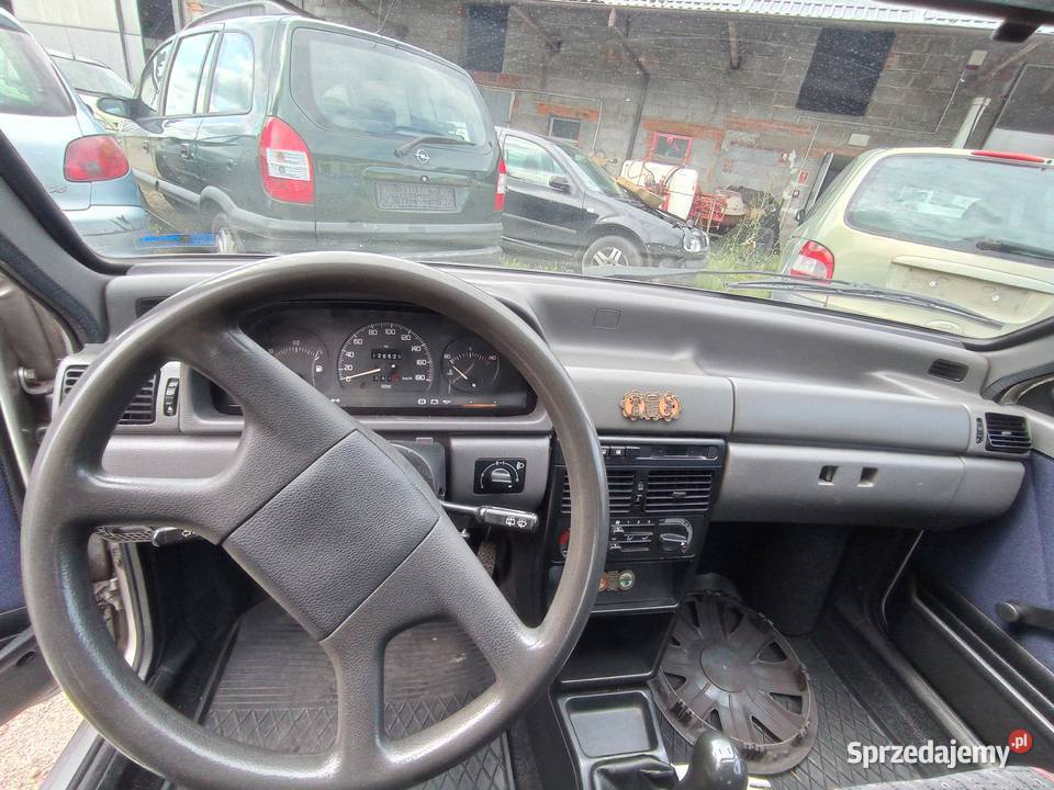 Fiat Uno 10 40 kW 1999 r dawca części wielkopolskie Szklarka Myślniewska