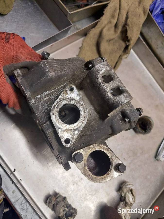 Yamaha YZF 125 głowica zawory zawór korpus Jelenia Góra