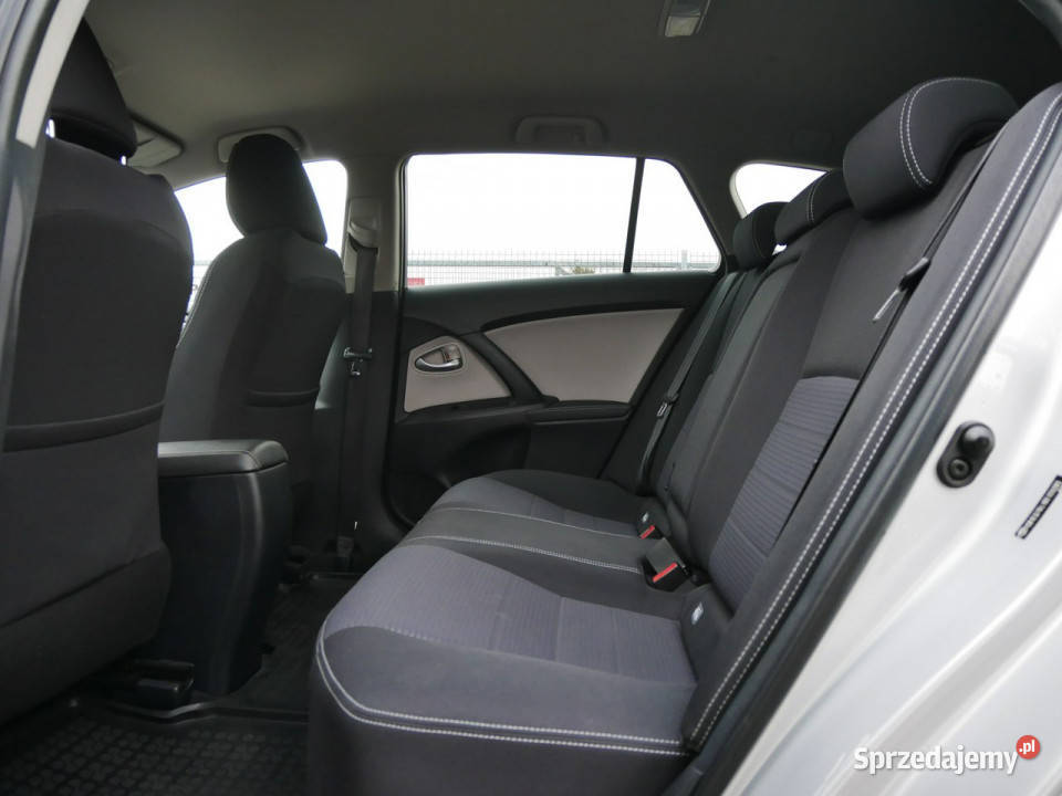 Toyota Avensis 18 147 Eu6 Sol Kombi 2xPDC Navi serwisowany w ASO Goczałkowice-Zdrój