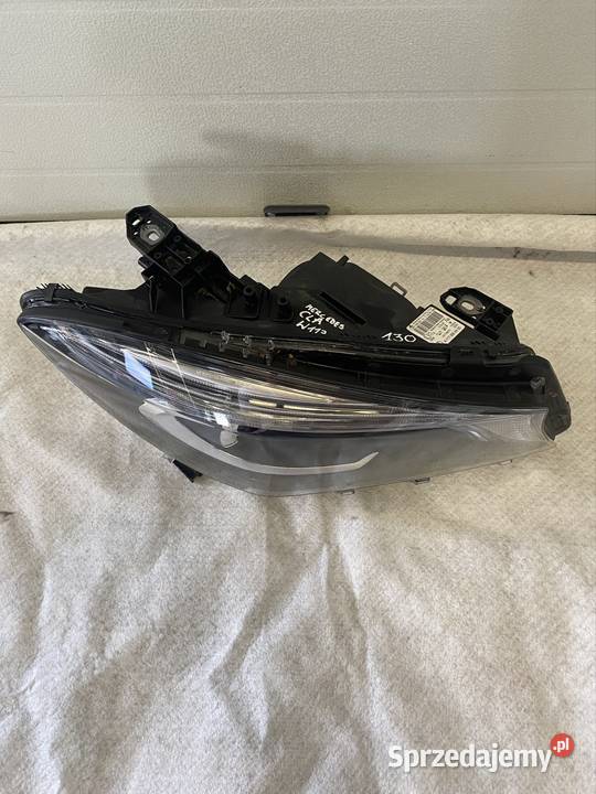 MERCEDES CLA W117 117 LAMPA BI XENON ORYGINALNA Jasienica sprzedam