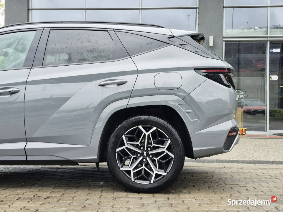 Hyundai Tucson 16 TGDI HEV 7DCT 2WD 230 Wersja klimatyzacja