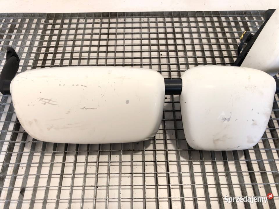 LUSTERKO PRAWY DAF XF Ciągnik siodłowy