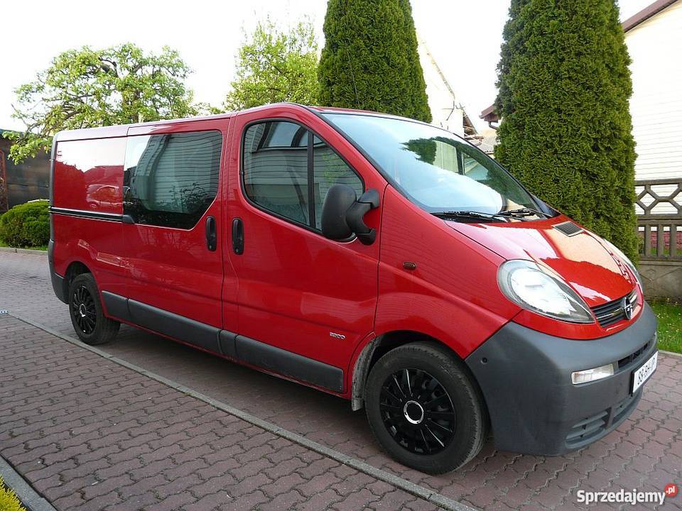 OPEL VIVARO 19 DTI długi long osób Holenderka homologacja na ciężarowe Pozostałe Kielce