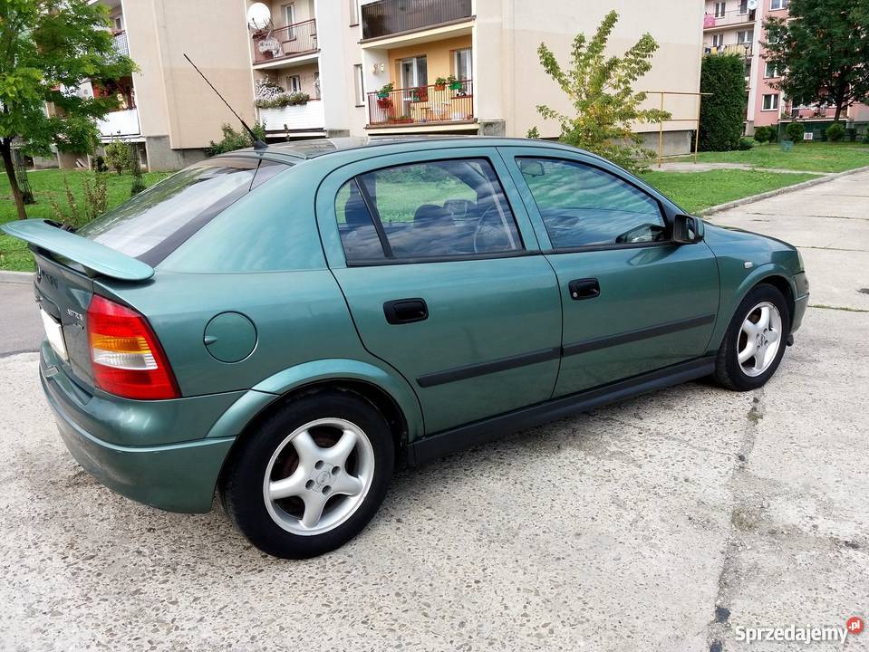 Opel Astra II 14 1999 Zarejestrowana Hatchback Jasło