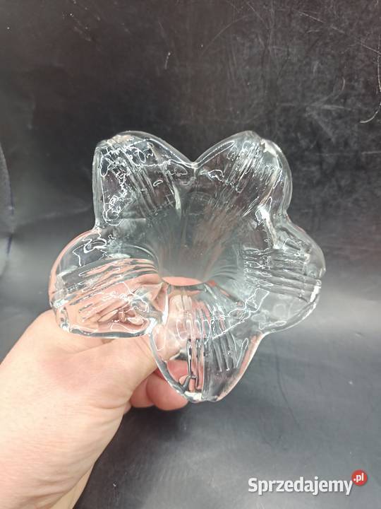 Szkło przycisk do papieru przezroczysta lilia Zamość