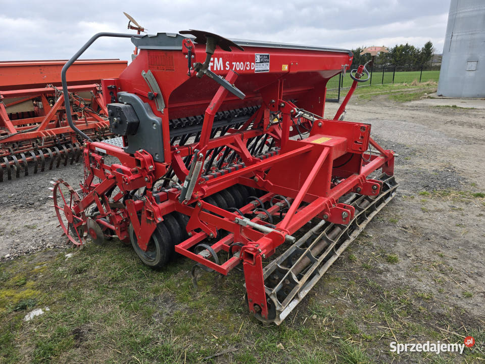 Agregat siewny talerzowy UNIA FM s7003 D 2019 r nieuszkodzony Czarne