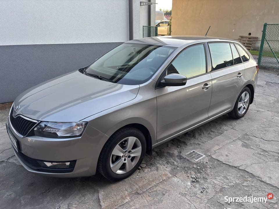 Skoda Rapid 1 właściciel 2 komplety kół elektryczne szyby śląskie Gaszowice